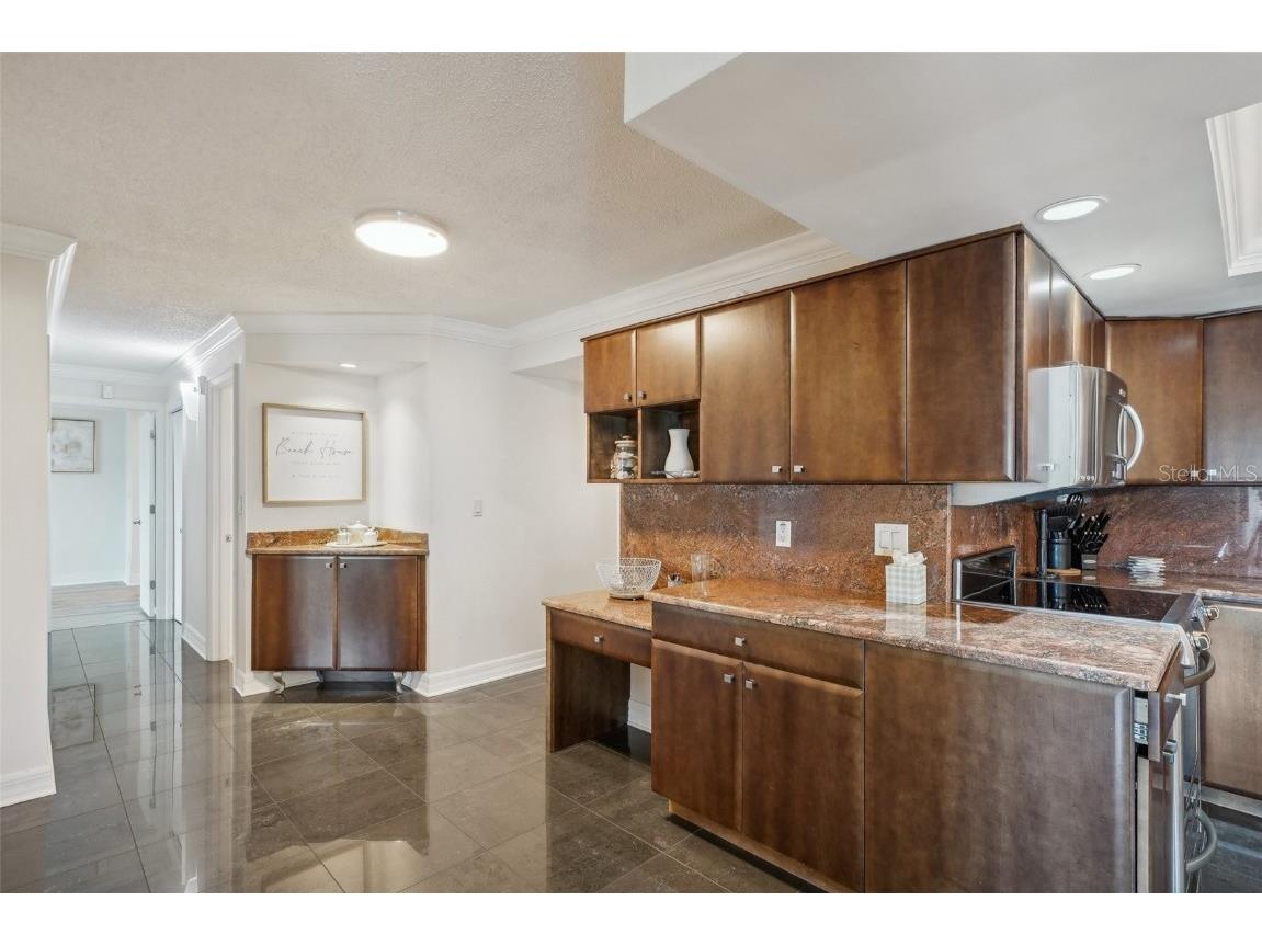 851 Bayway Boulevard #104 Clearwater Beach FL 33767 T3547450 image17