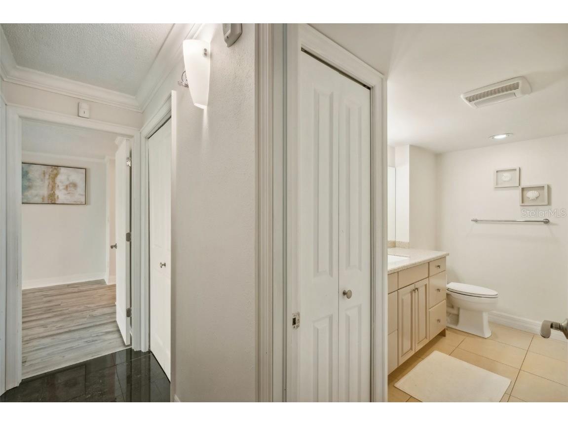 851 Bayway Boulevard #104 Clearwater Beach FL 33767 T3547450 image32