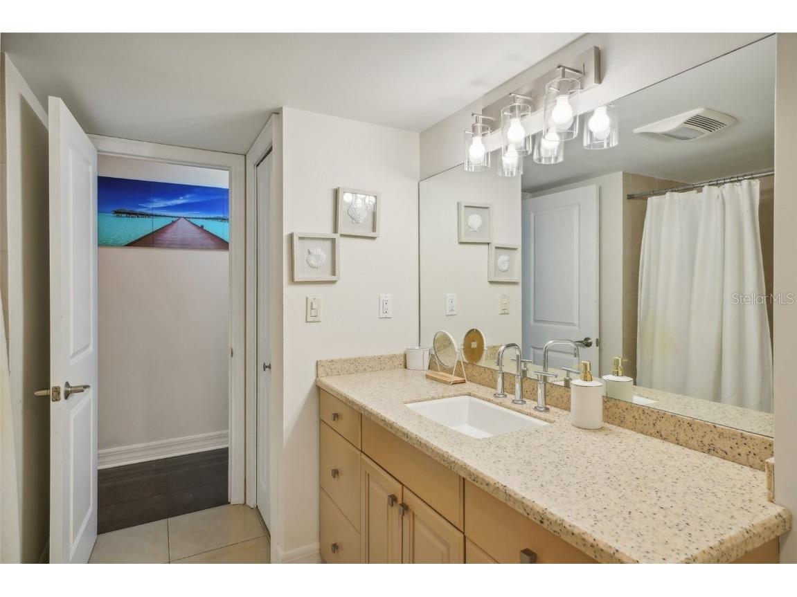 851 Bayway Boulevard #104 Clearwater Beach FL 33767 T3547450 image34