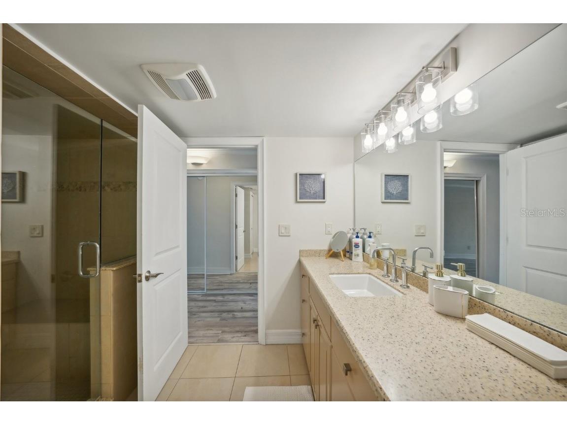 851 Bayway Boulevard #104 Clearwater Beach FL 33767 T3547450 image36