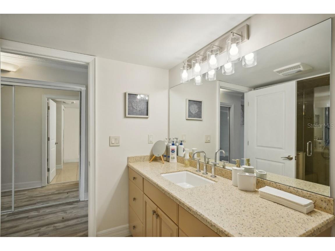 851 Bayway Boulevard #104 Clearwater Beach FL 33767 T3547450 image37