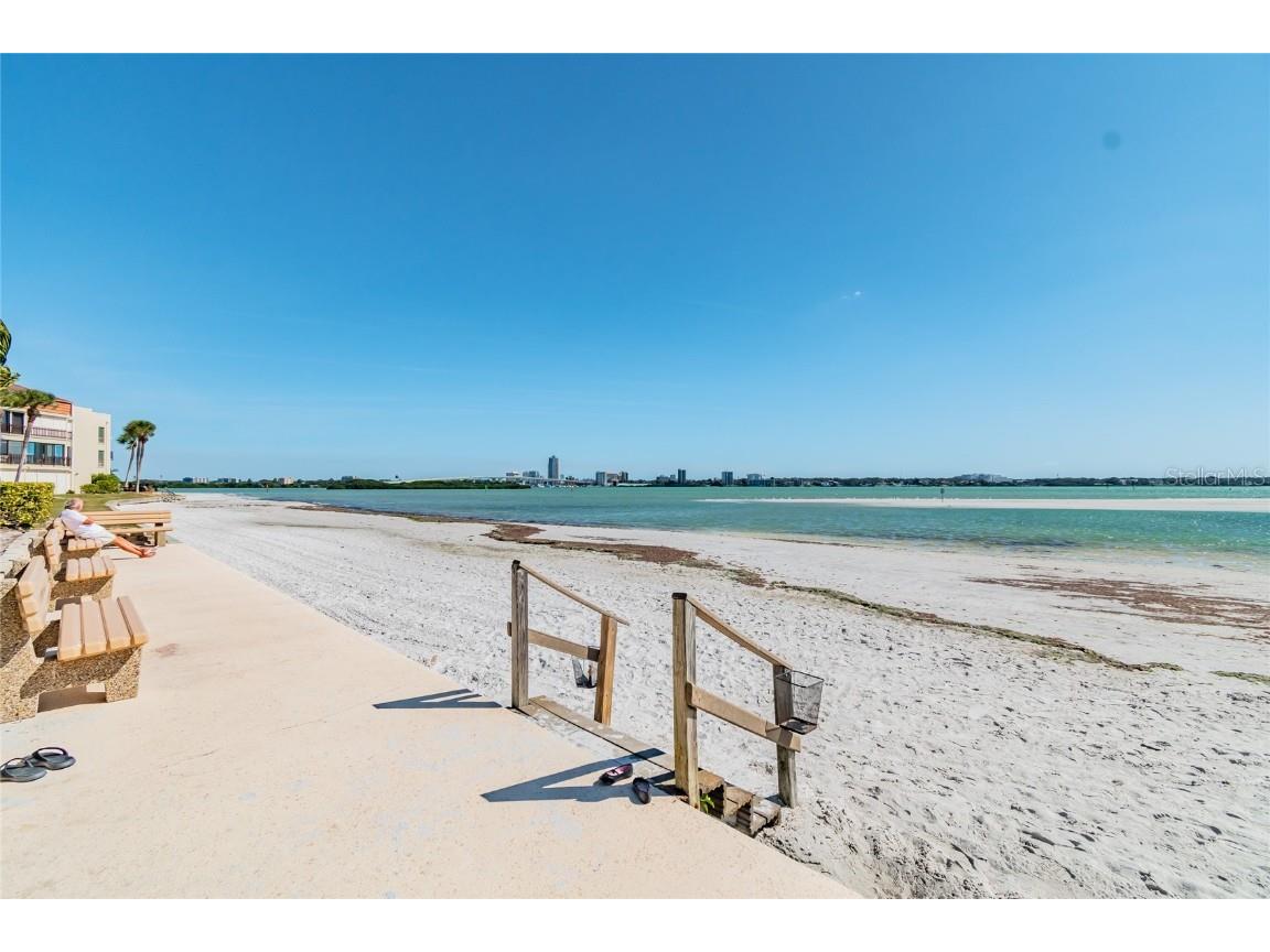 851 Bayway Boulevard #104 Clearwater Beach FL 33767 T3547450 image74