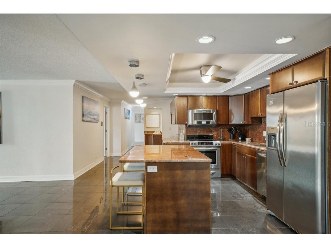 851 Bayway Boulevard #104 Clearwater Beach FL 33767 T3547450 image8