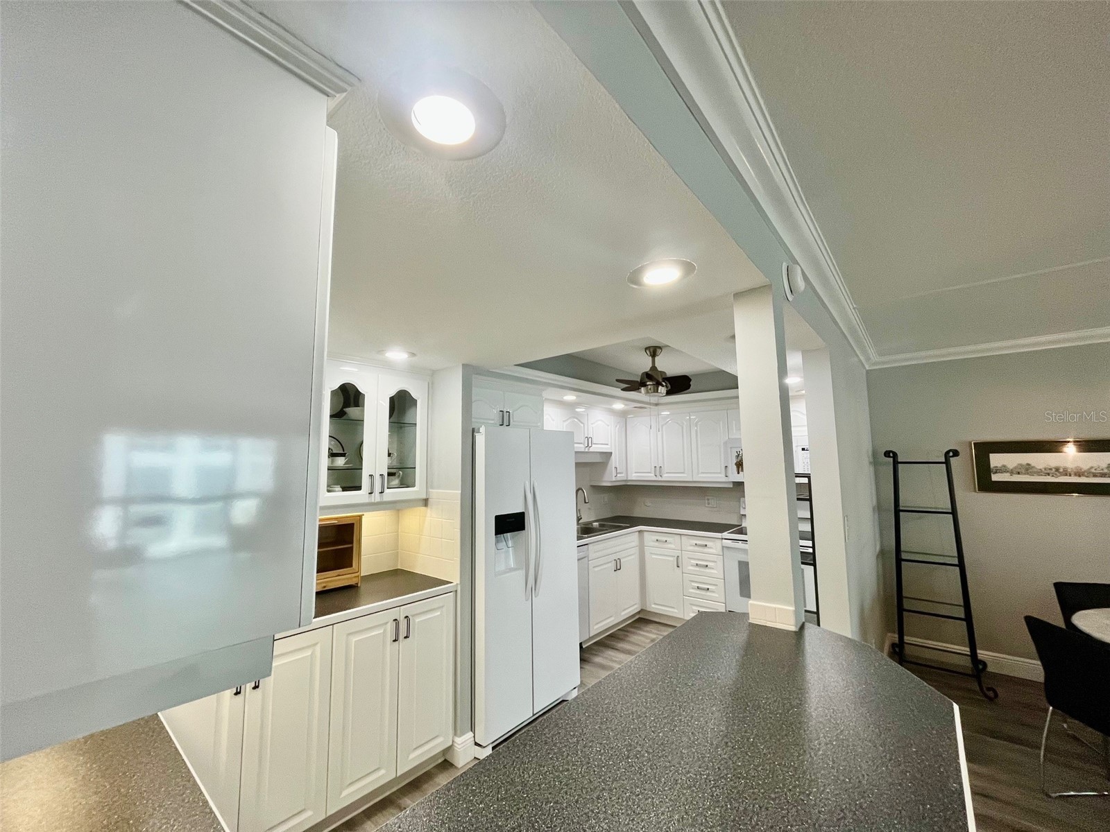 851 Bayway Boulevard #405 Clearwater Beach FL 33767 TB8507467 image11