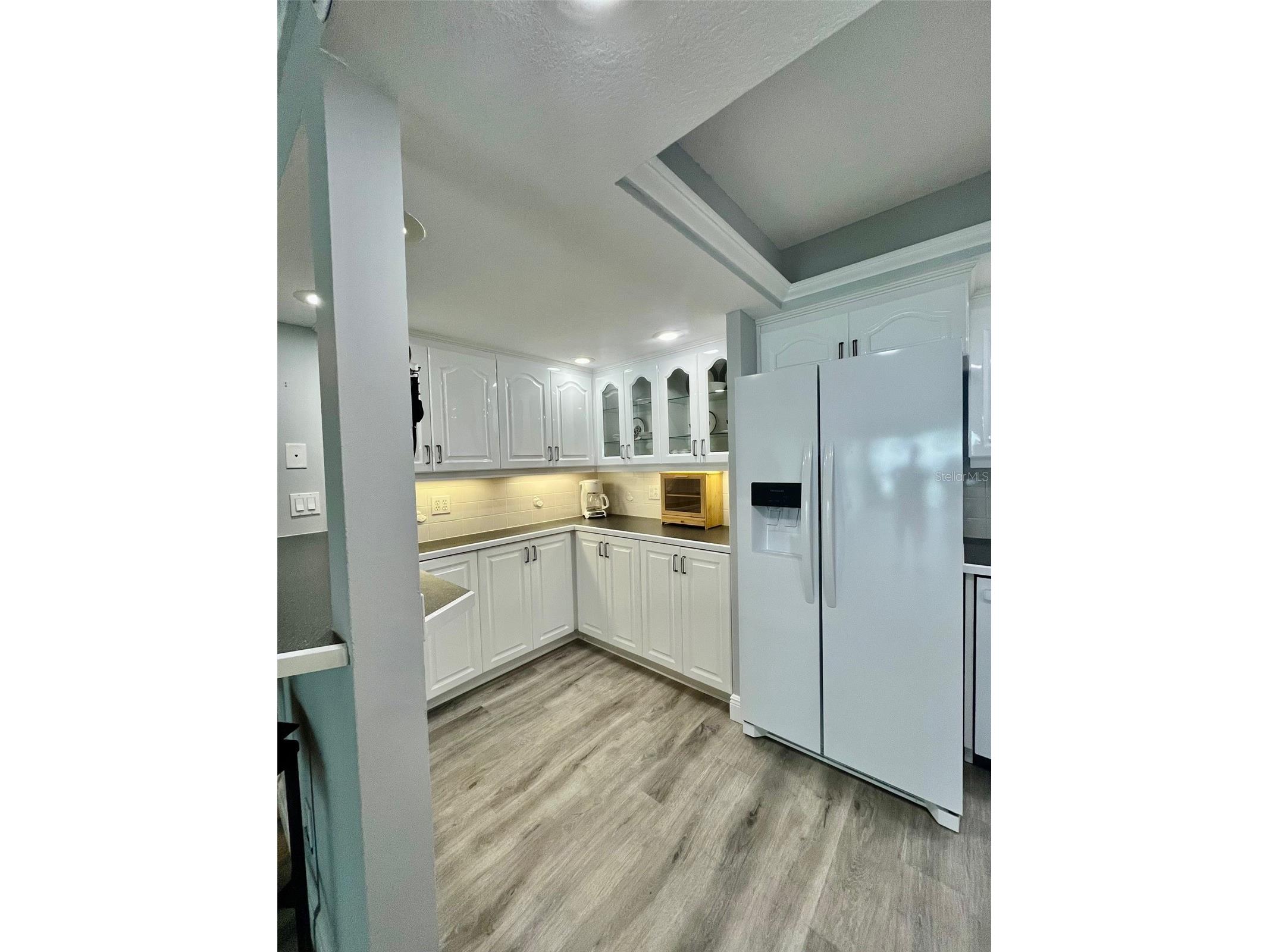 851 Bayway Boulevard #405 Clearwater Beach FL 33767 TB8507467 image12