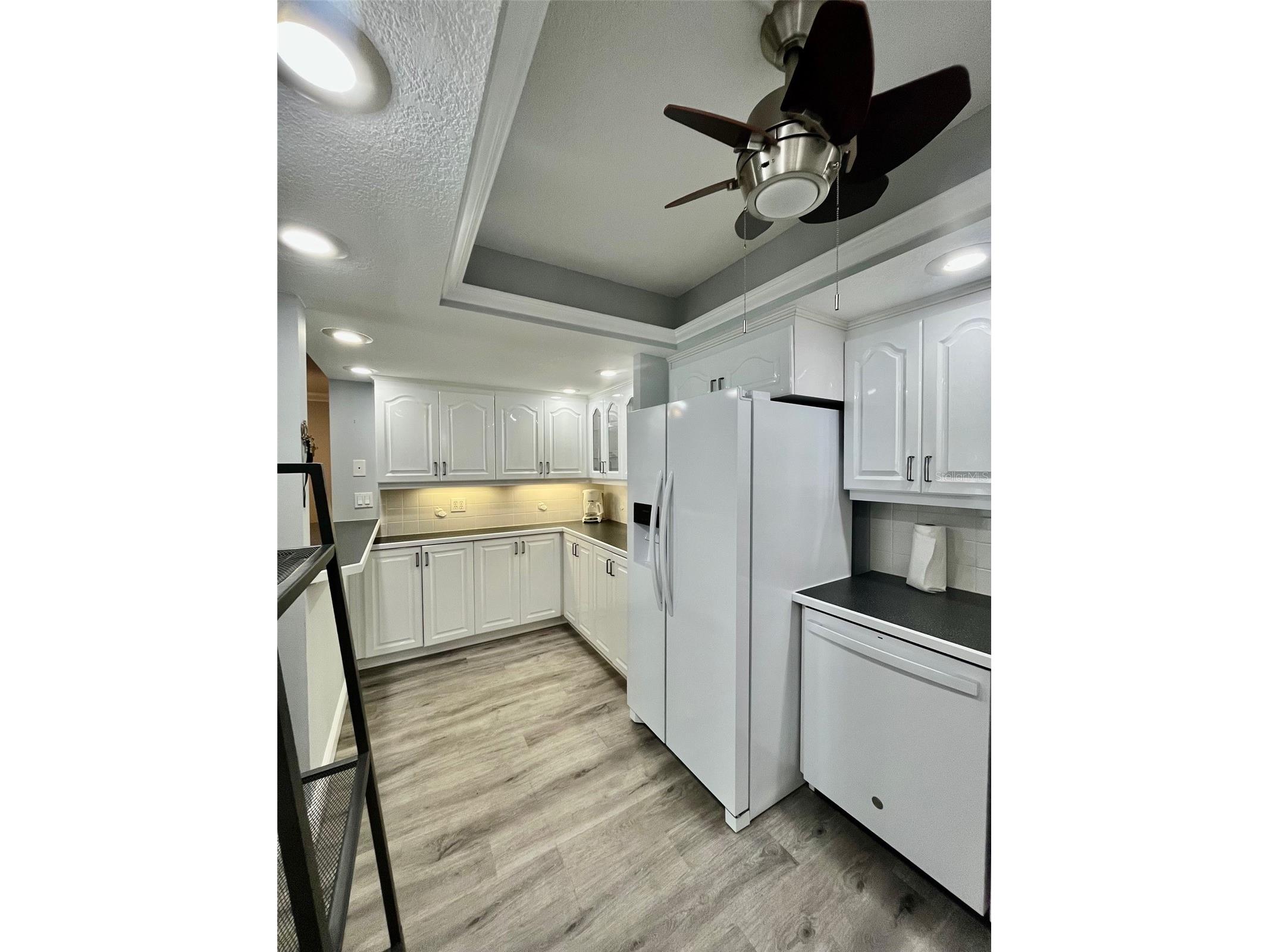 851 Bayway Boulevard #405 Clearwater Beach FL 33767 TB8507467 image13