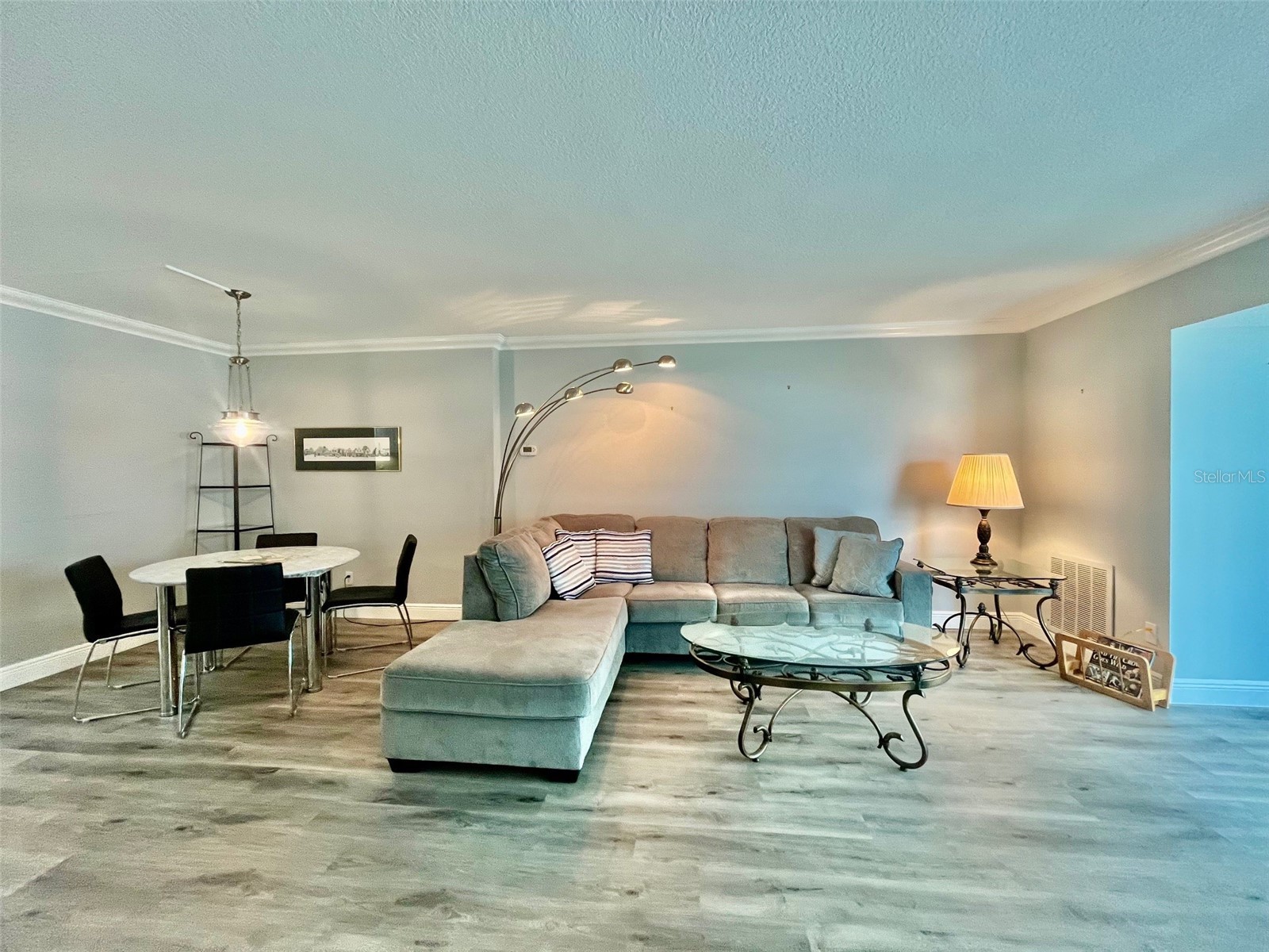 851 Bayway Boulevard #405 Clearwater Beach FL 33767 TB8507467 image18