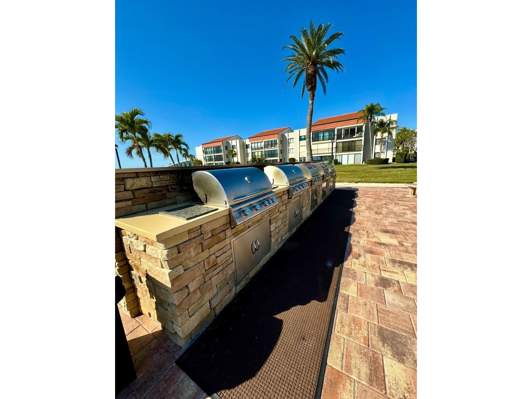 851 Bayway Boulevard #405 Clearwater Beach FL 33767 TB8507467 image46