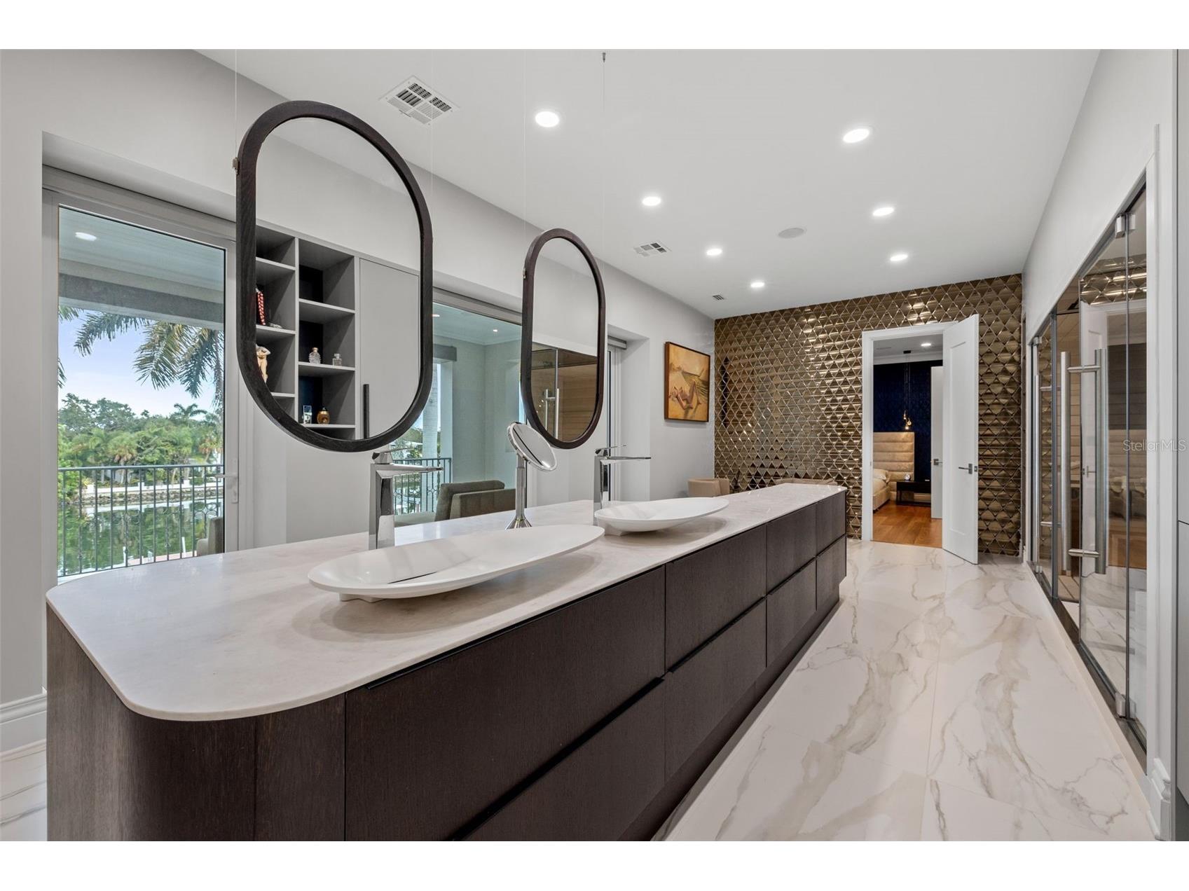851 Brightwaters Boulevard NE Saint Petersburg FL 33704 TB8475019 image36