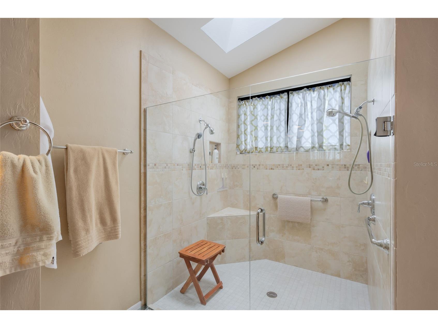 851 Faulkwood Court Sarasota FL 34232 A4695397 image18