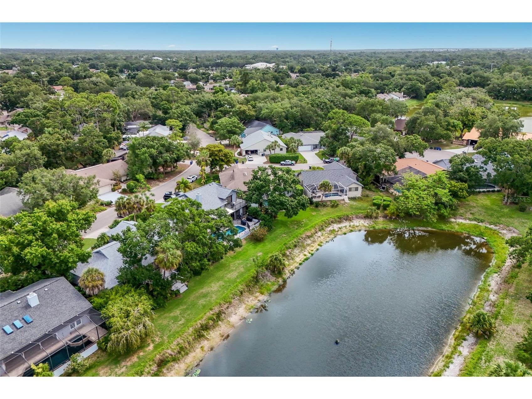 851 Faulkwood Court Sarasota FL 34232 A4695397 image39