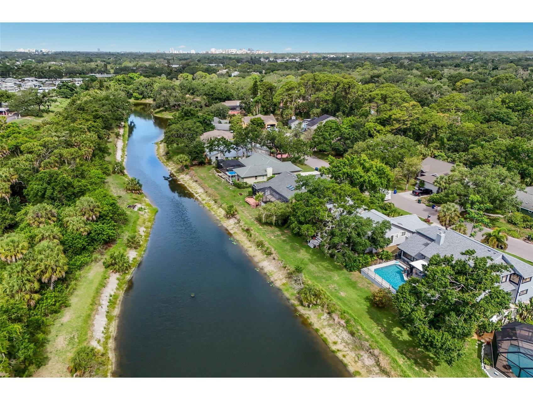 851 Faulkwood Court Sarasota FL 34232 A4695397 image43