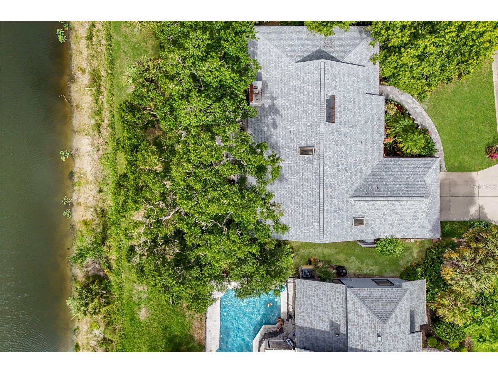 851 Faulkwood Court Sarasota FL 34232 A4695397 image44
