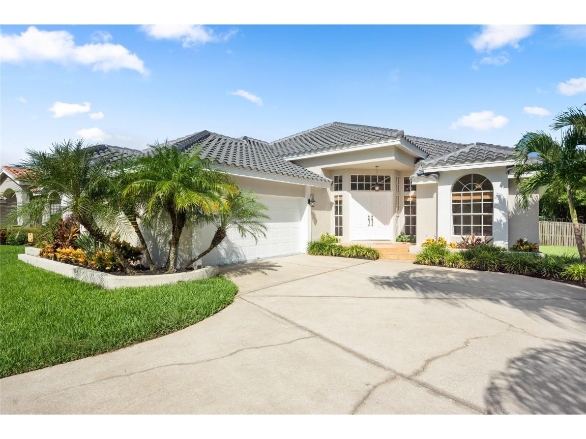 851 Live Oak Avenue NE Saint Petersburg FL 33703 U8232873 image1