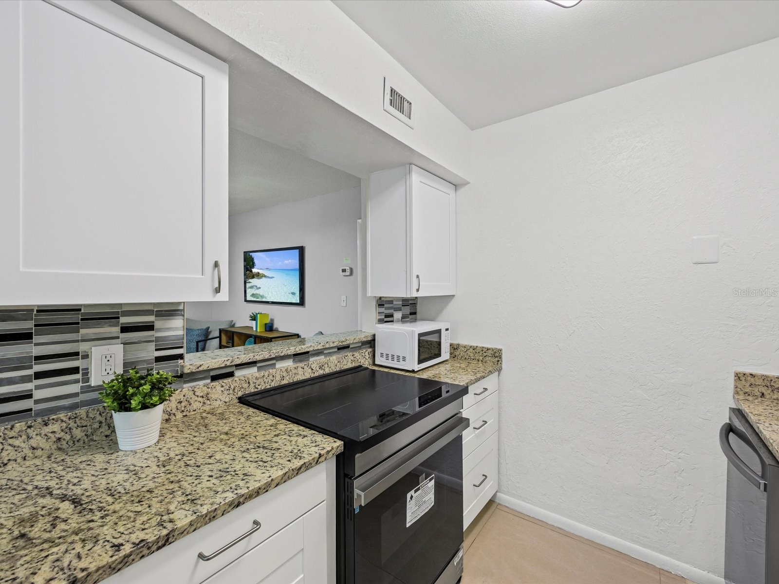 851 Miles Avenue #13 Winter Park FL 32789 O6368234 image8