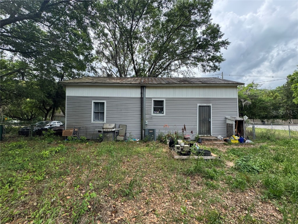 851 SE 23rd Street Gainesville FL 32641 GC529948 image20