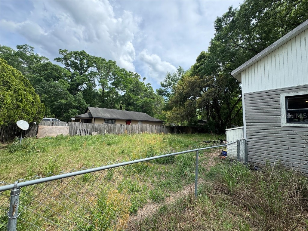 851 SE 23rd Street Gainesville FL 32641 GC529948 image22