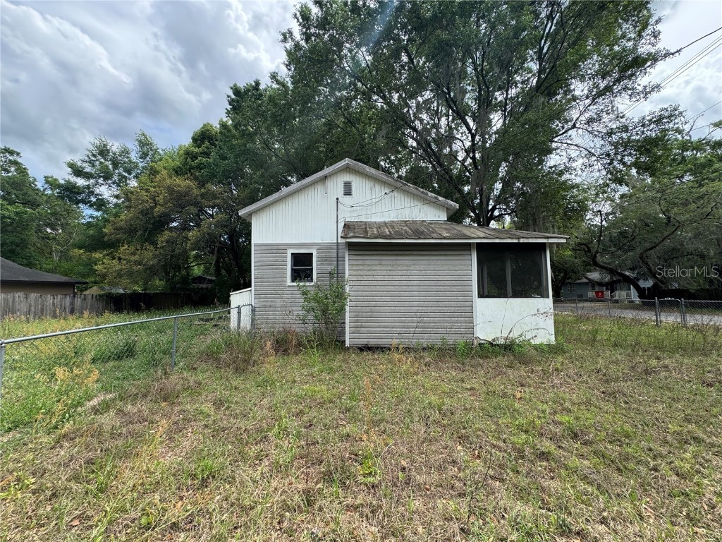 851 SE 23rd Street Gainesville FL 32641 GC529948 image23