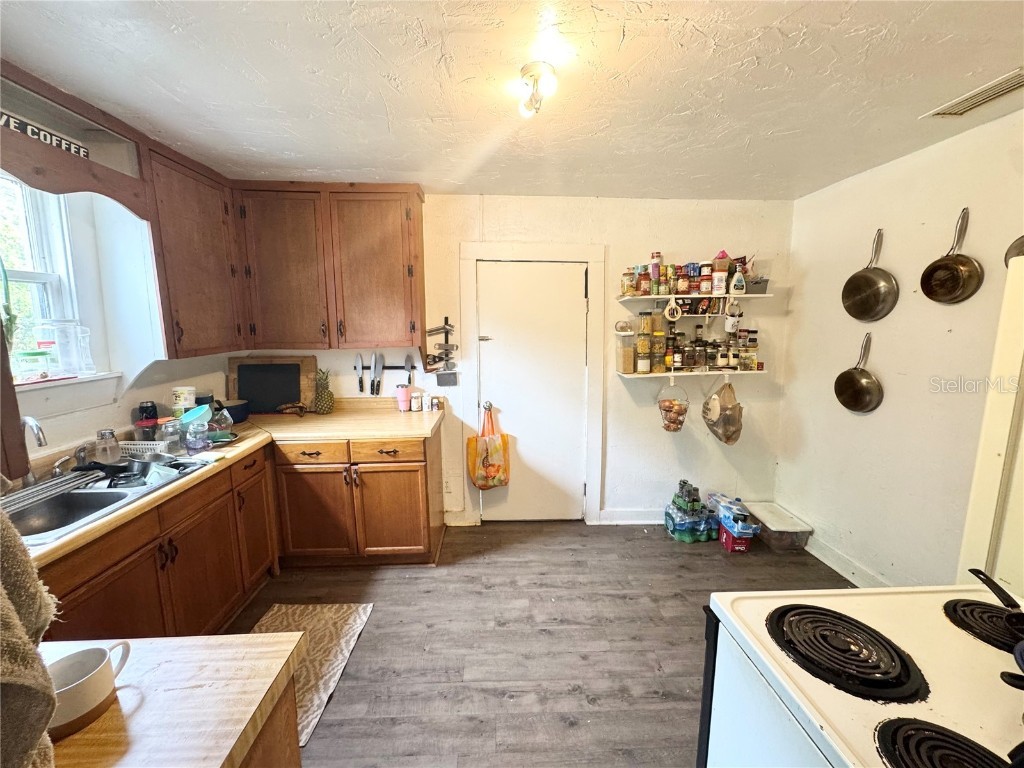 851 SE 23rd Street Gainesville FL 32641 GC529948 image8