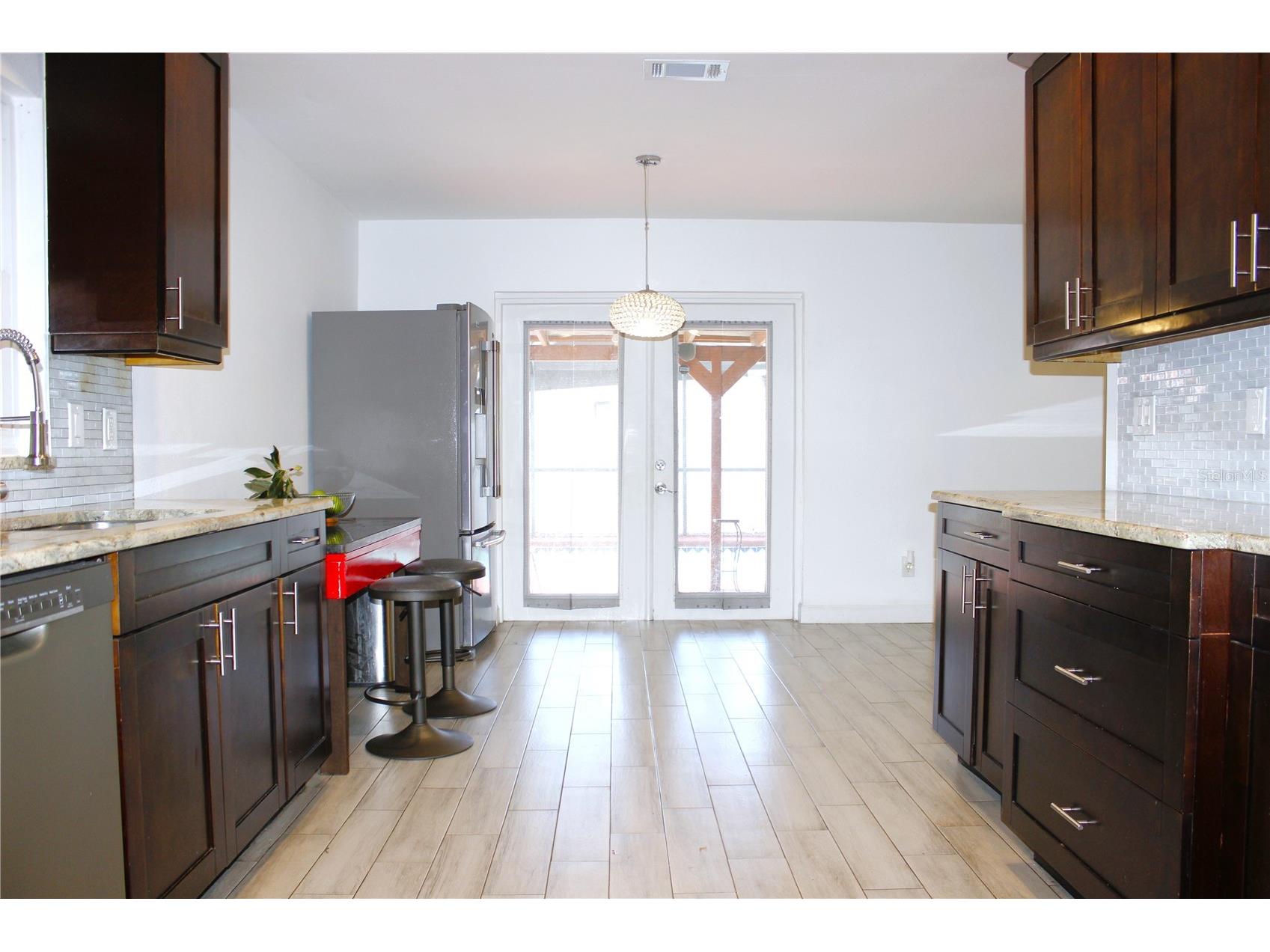 851 Sunridge Point Drive Seffner FL 33584 TB8508039 image26