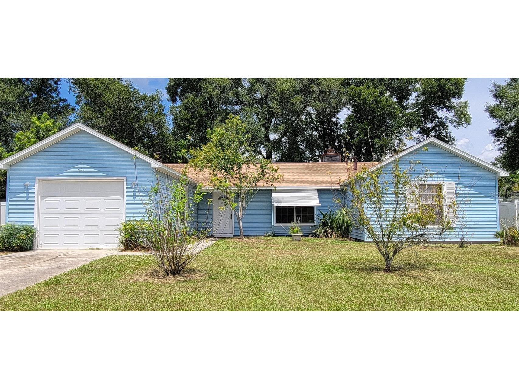 851 Village Lake Drive N Deland FL 32724 V4931725 image1
