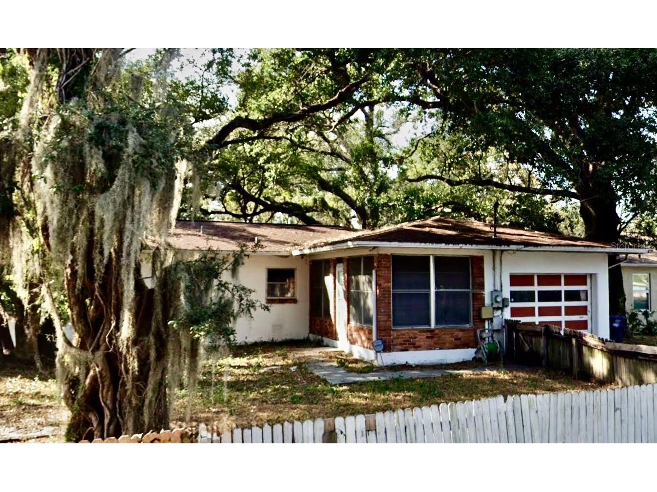 8510 N Seminole Avenue Tampa FL 33604 O6370544 image1