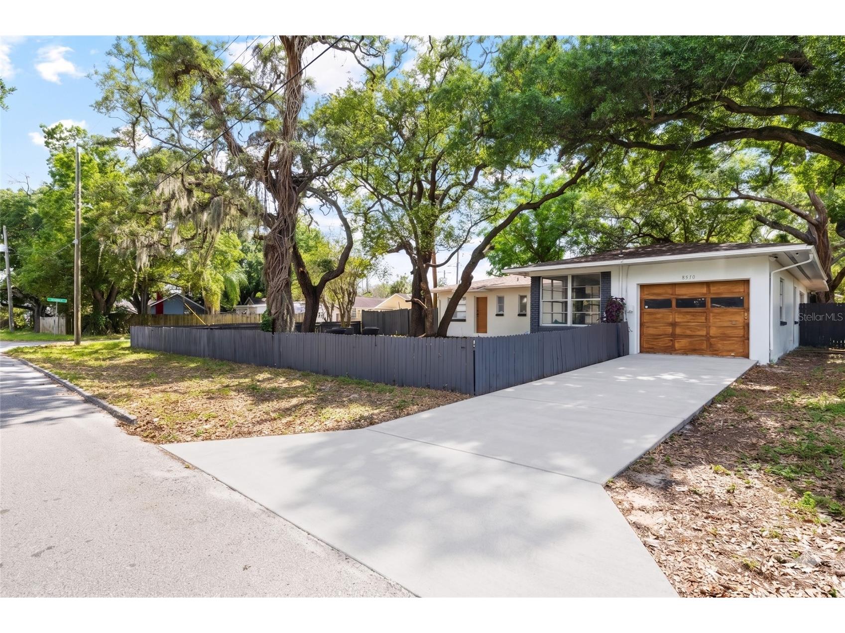 8510 N Seminole Avenue Tampa FL 33604 TB8501273 image1