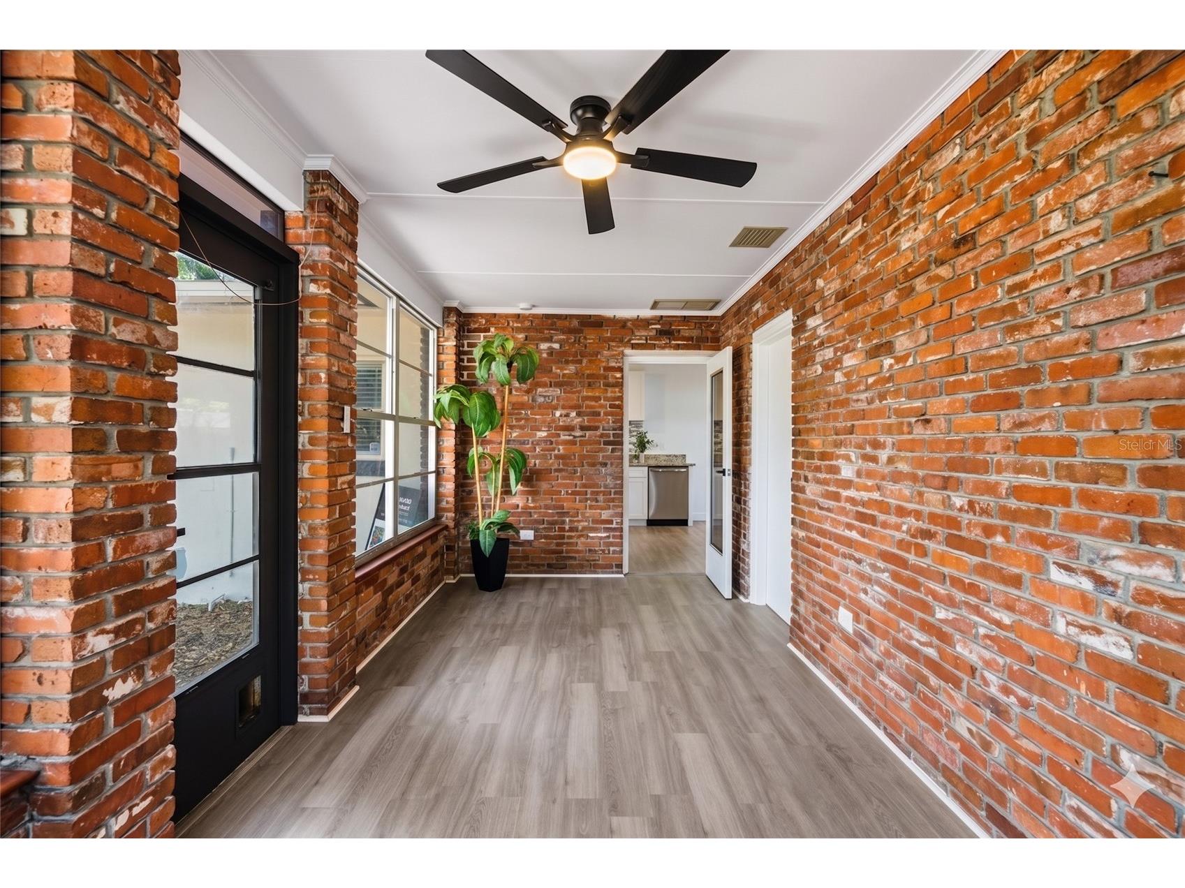 8510 N Seminole Avenue Tampa FL 33604 TB8501273 image16
