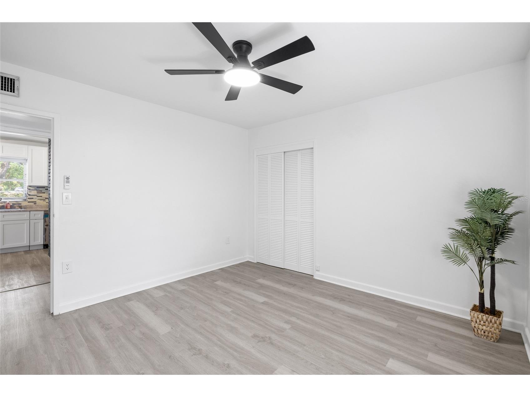 8510 N Seminole Avenue Tampa FL 33604 TB8501273 image20