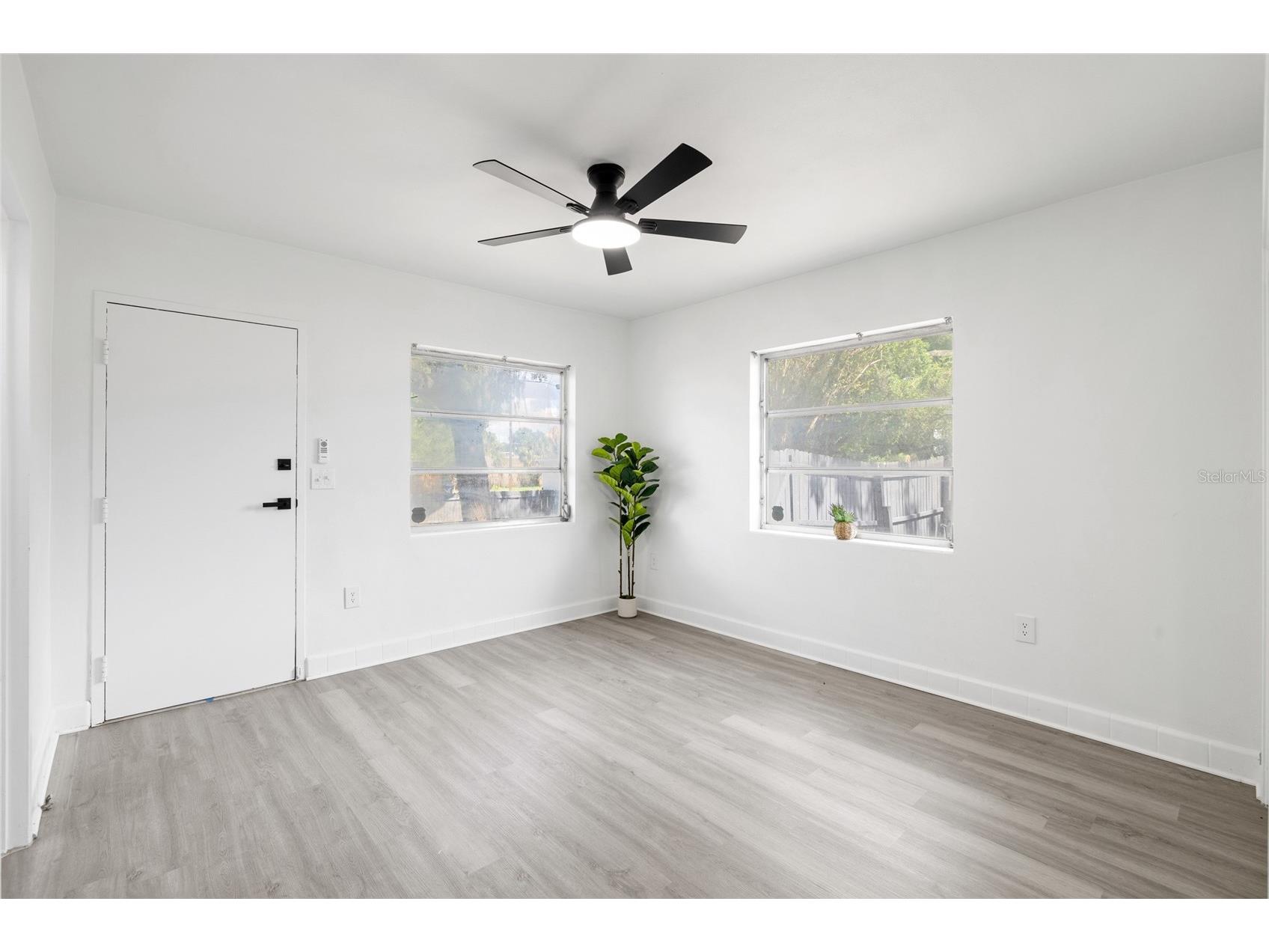 8510 N Seminole Avenue Tampa FL 33604 TB8501273 image25