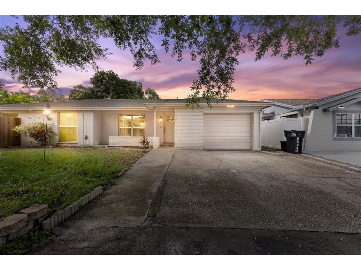 8510 Rivershire Court Tampa FL 33634 T3458625 image1