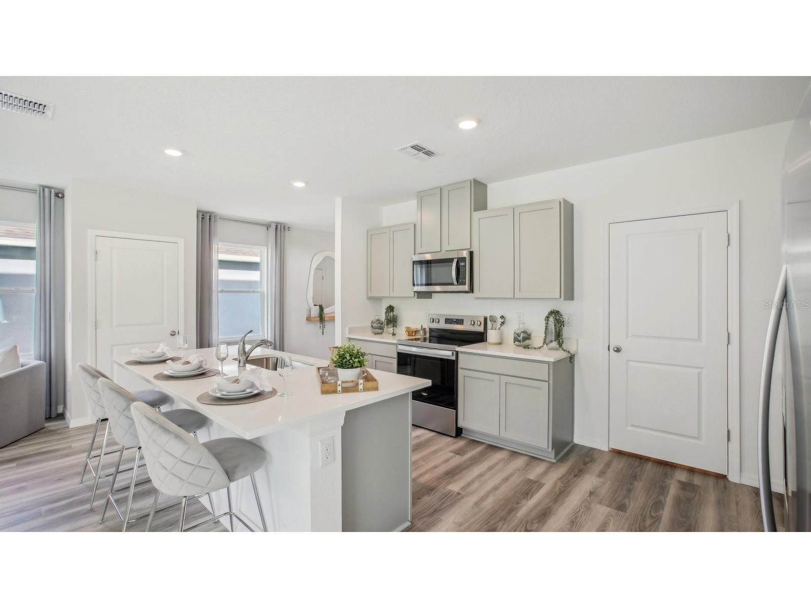 8510 Wheat Stone Drive Zephyrhills FL 33540 TB8481468 image13