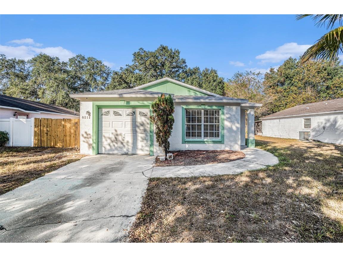 8512 Lazy River Drive Tampa FL 33617 TB8450978 image1