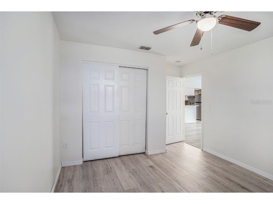 8512 Lazy River Drive Tampa FL 33617 TB8450978 image14