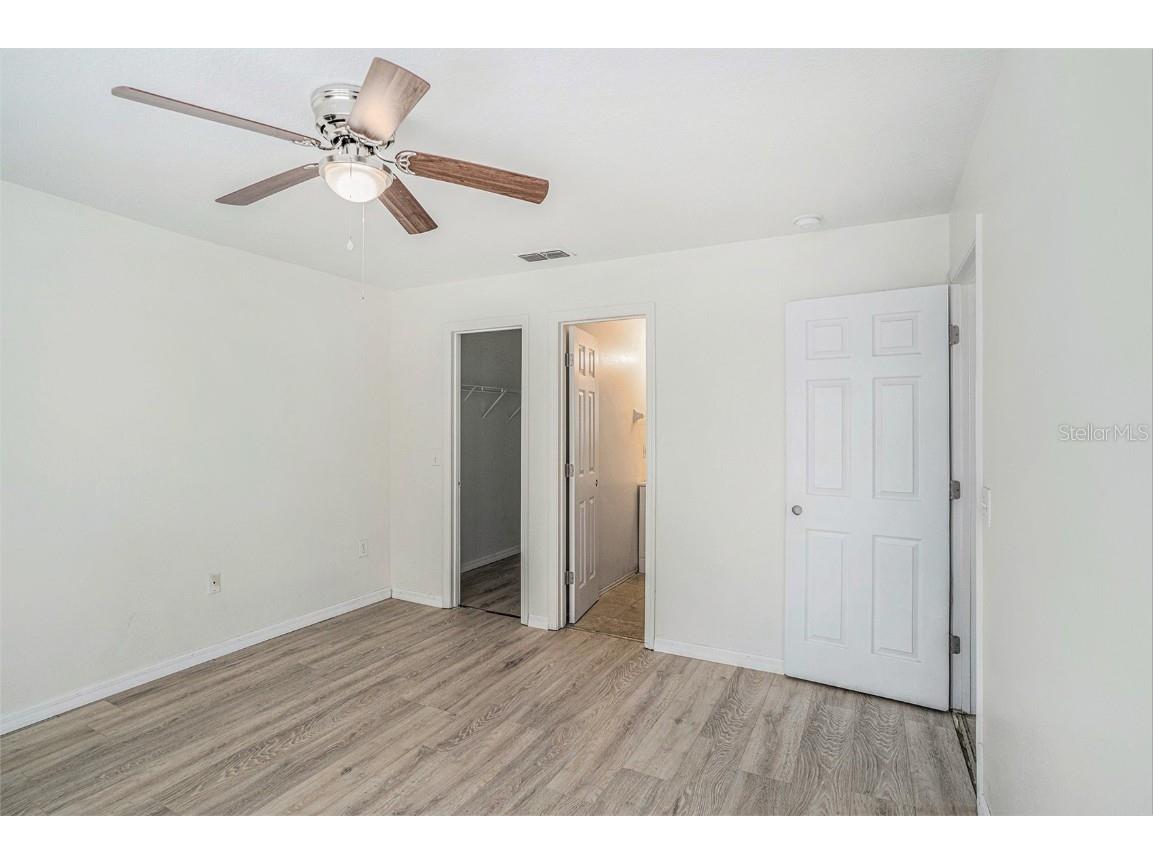 8512 Lazy River Drive Tampa FL 33617 TB8450978 image18