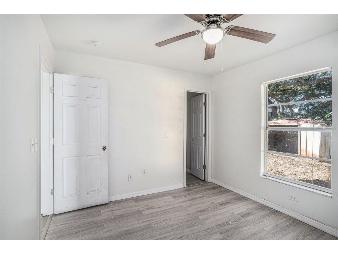 8512 Lazy River Drive Tampa FL 33617 TB8450978 image20