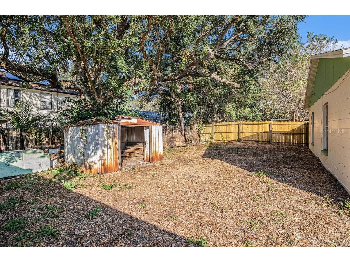 8512 Lazy River Drive Tampa FL 33617 TB8450978 image22