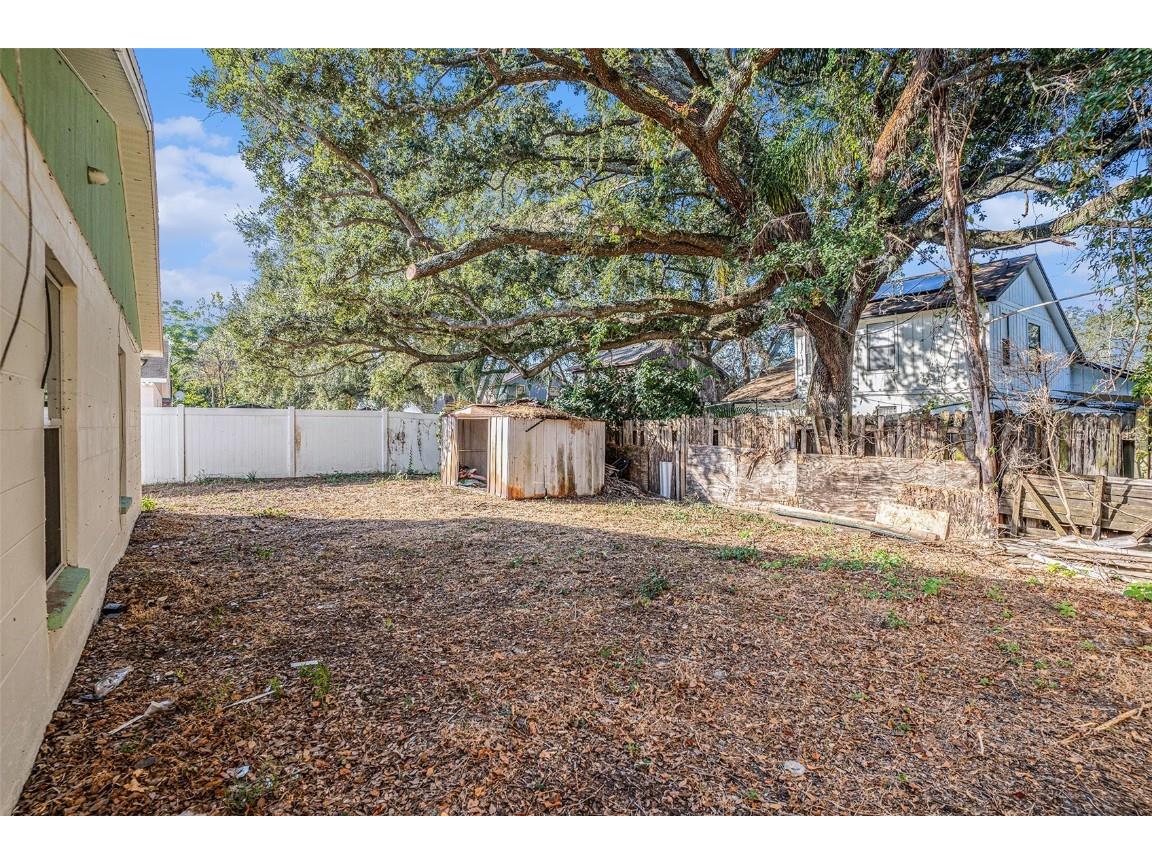 8512 Lazy River Drive Tampa FL 33617 TB8450978 image23