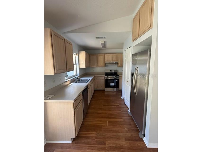 8512 Queen Brooks Court Temple Terrace FL 33637 TB8488112 image2