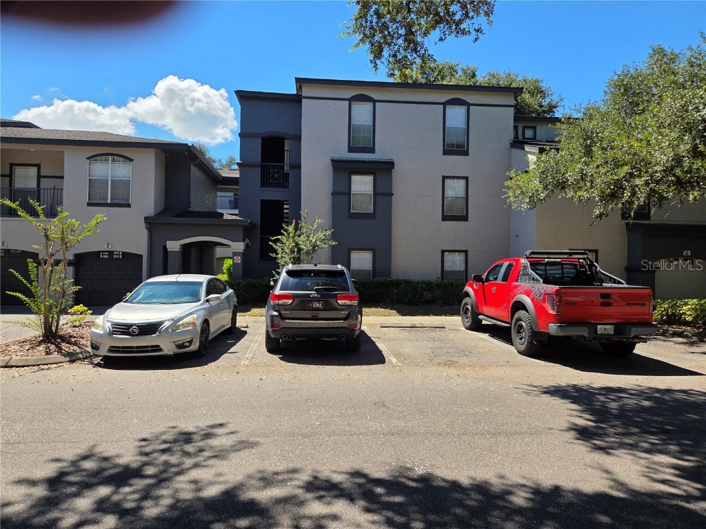 8513 Island Breeze Lane #202 Temple Terrace FL 33637 TB8435591 image1