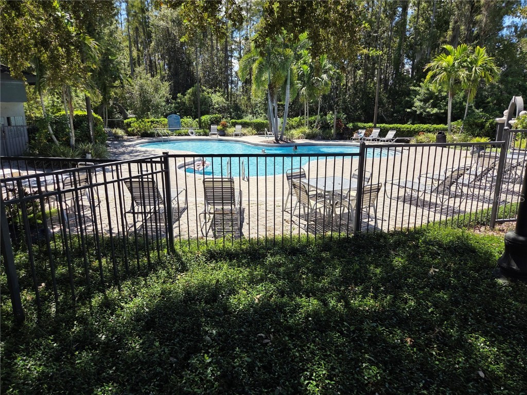 8513 Island Breeze Lane #202 Temple Terrace FL 33637 TB8435591 image10