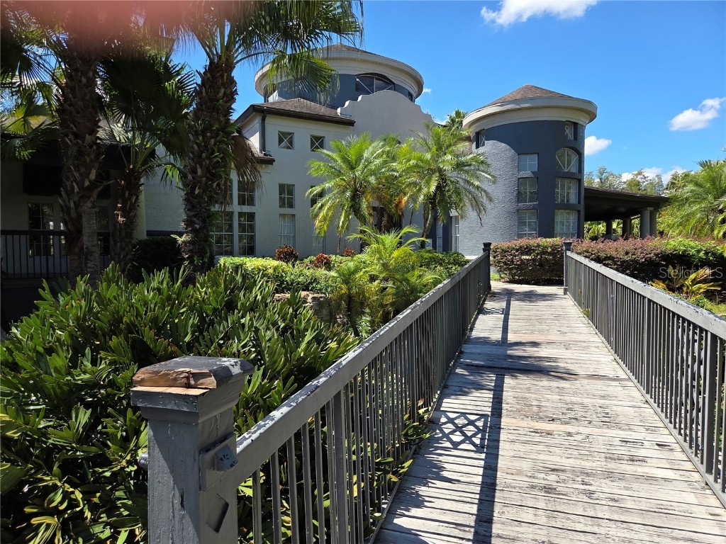 8513 Island Breeze Lane #202 Temple Terrace FL 33637 TB8435591 image11