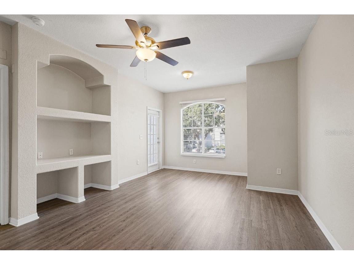 8513 Lucuya Way #209 Temple Terrace FL 33637 TB8450647 image6