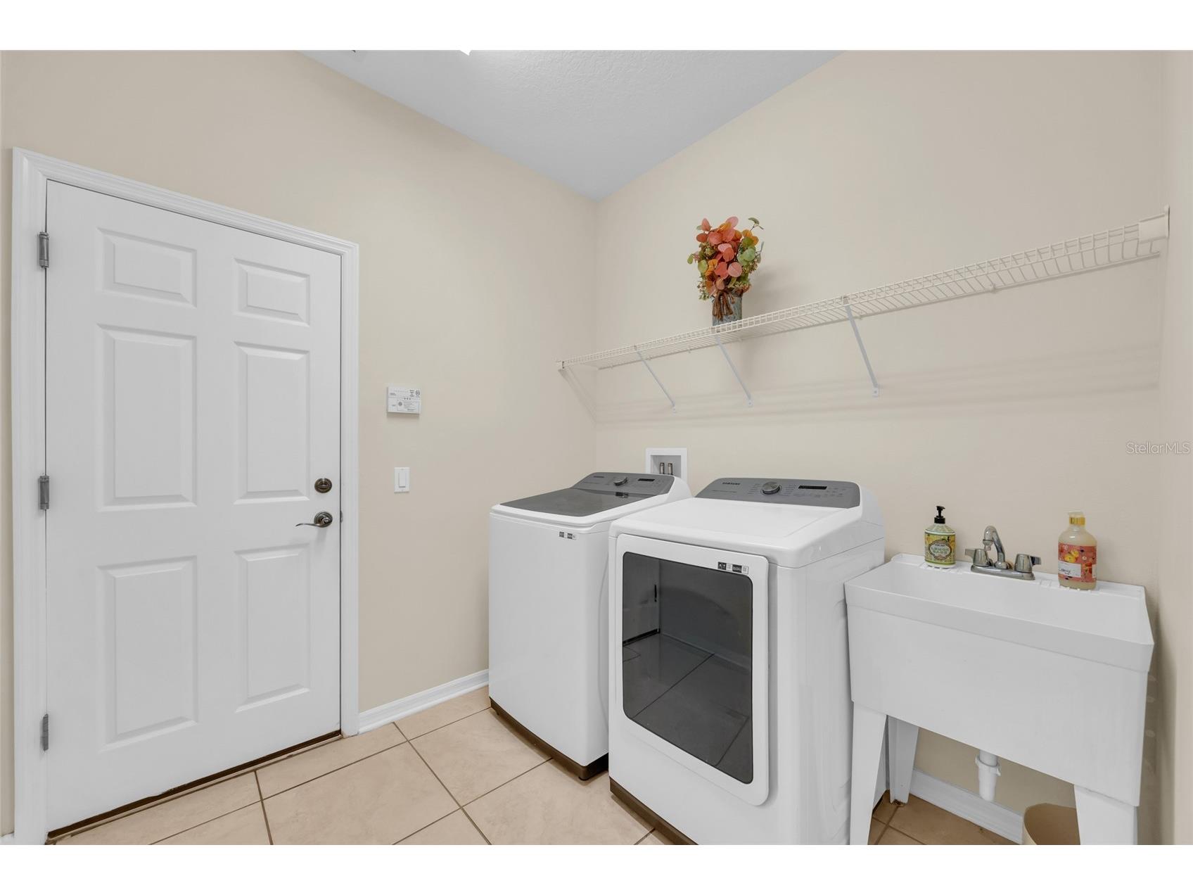 8513 Native Pine Way Orlando FL 32836 O6409357 image56