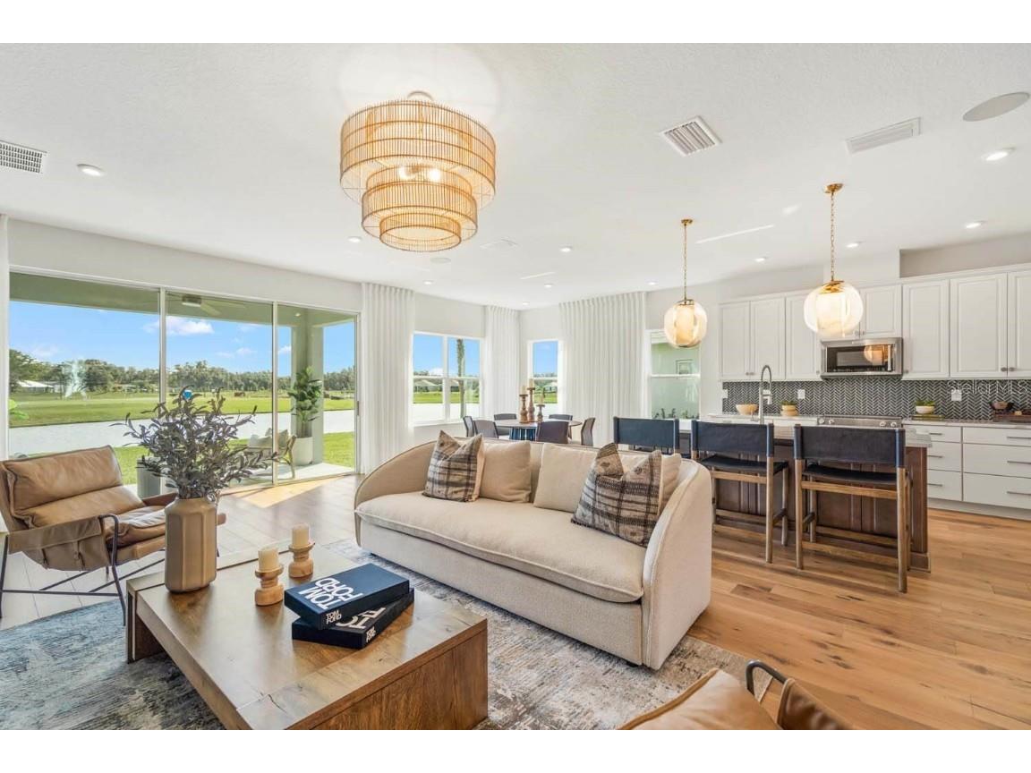 8514 Arrow Creek Dr Parrish FL 34219 TB8417808 image3