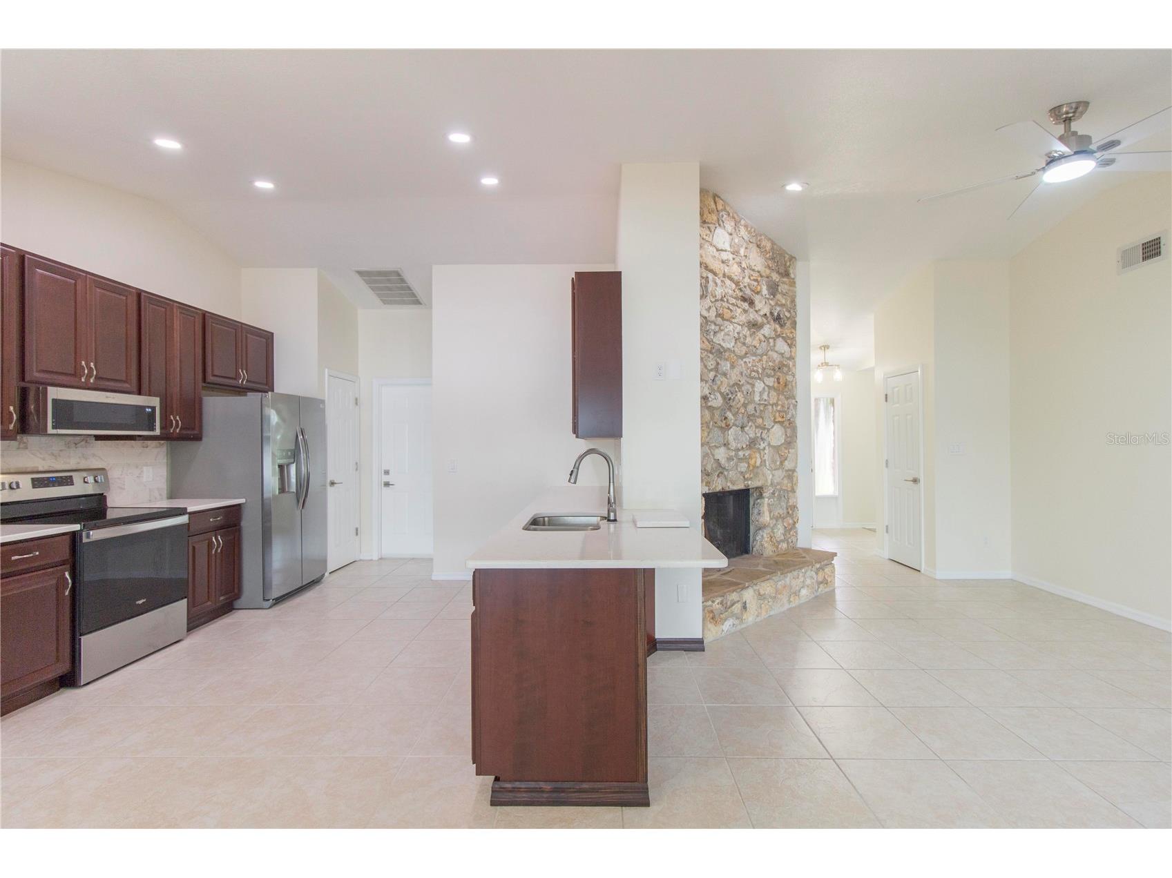 8514 Pajaro Court Orlando FL 32836 - LAKE TUCKER S5151797 image16