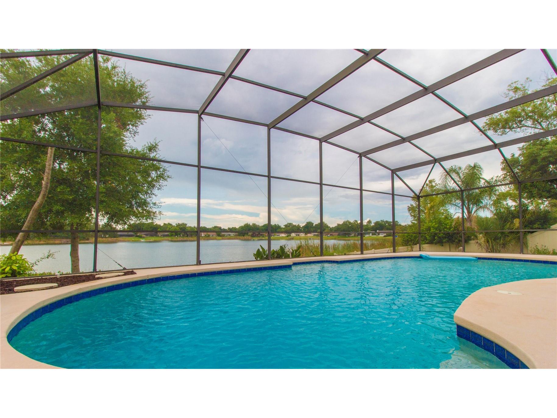 8514 Pajaro Court Orlando FL 32836 - LAKE TUCKER S5151797 image3