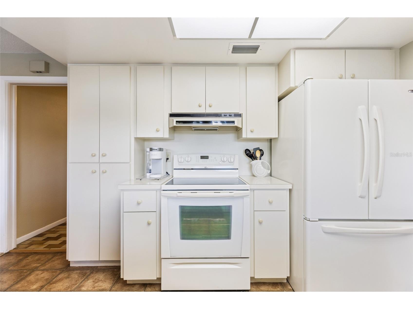 8515 Macoma Drive NE Saint Petersburg FL 33702 TB8396428 image17