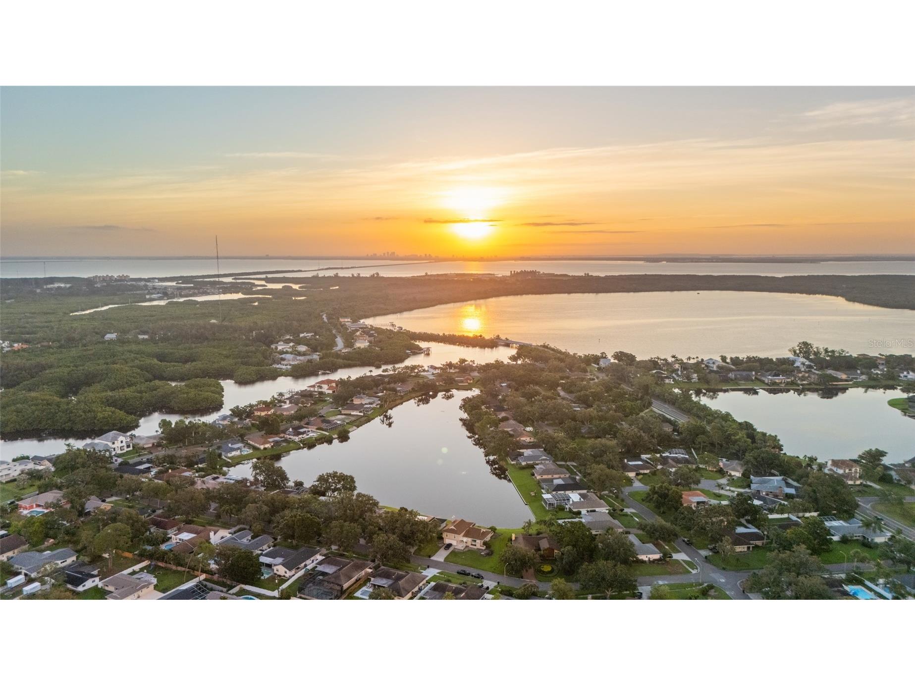 8515 Macoma Drive NE Saint Petersburg FL 33702 TB8396428 image33