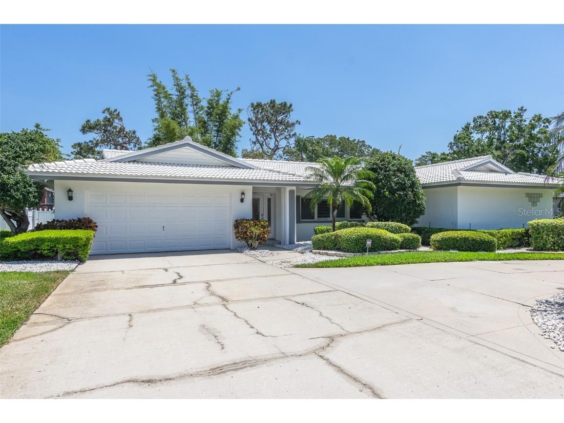 8515 Merrimoor Boulevard Seminole FL 33777 TB8372545 image1